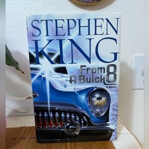 Stephen King Novel ‘From a Buick 8’